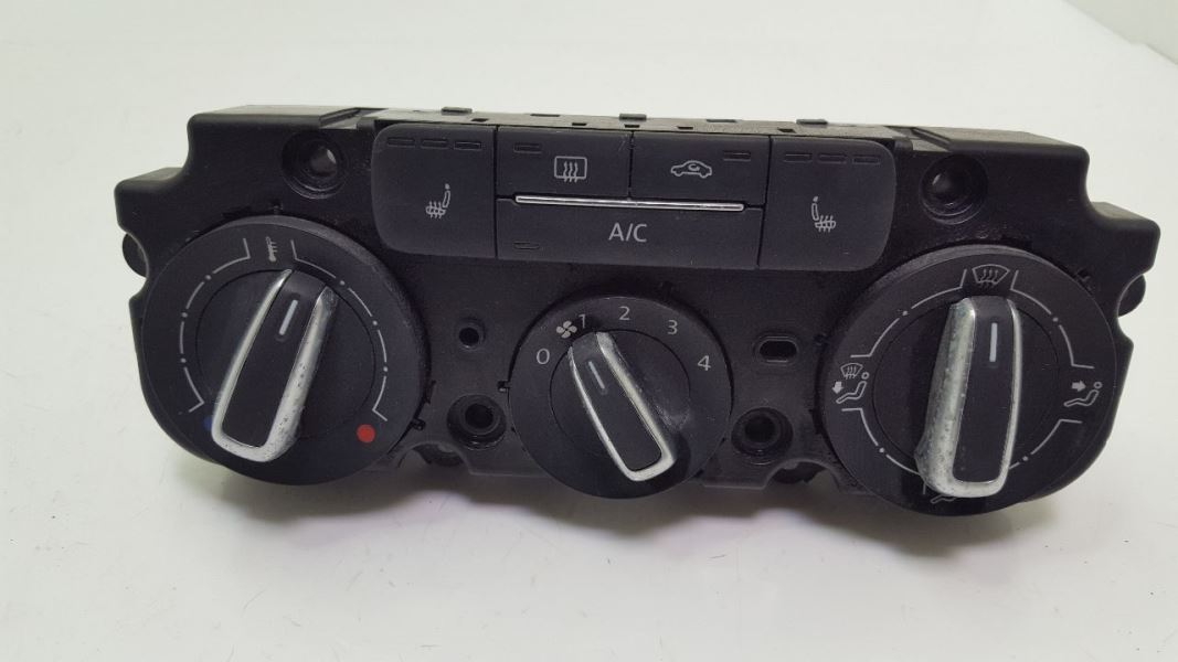 VOLKSWAGEN JETTA GLI 2015-2017 single zone (climatic), w/heated front ...