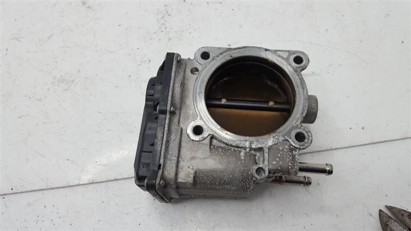 thumbnail image 2 of Topcn-autoparts Electronic Throttle Body Assembly For Toyota Highlander 3.5L (2008-2017) & Lexus ES350 3.5L (2007-2018) - 70mm, Direct Replacement 2 of 6